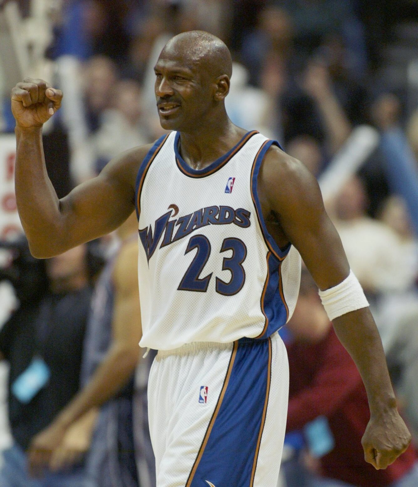 2003: Michael Jordan becomes first 40-year-old in NBA history to score 40 or more points